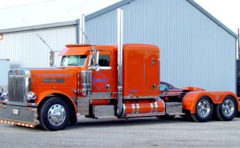 Peterbilt 379 Extended Hood Flat Top