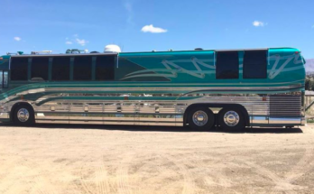 Prevost 45’ Country Coach