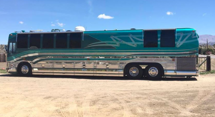 Prevost 45’ Country Coach