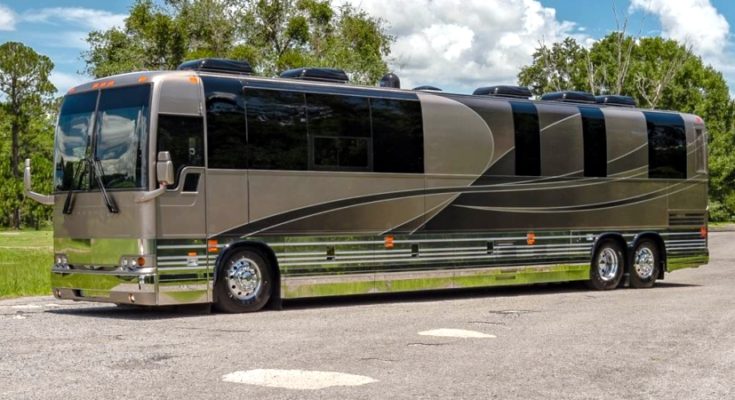 The New Prevost X3 Luxury Motorcoach